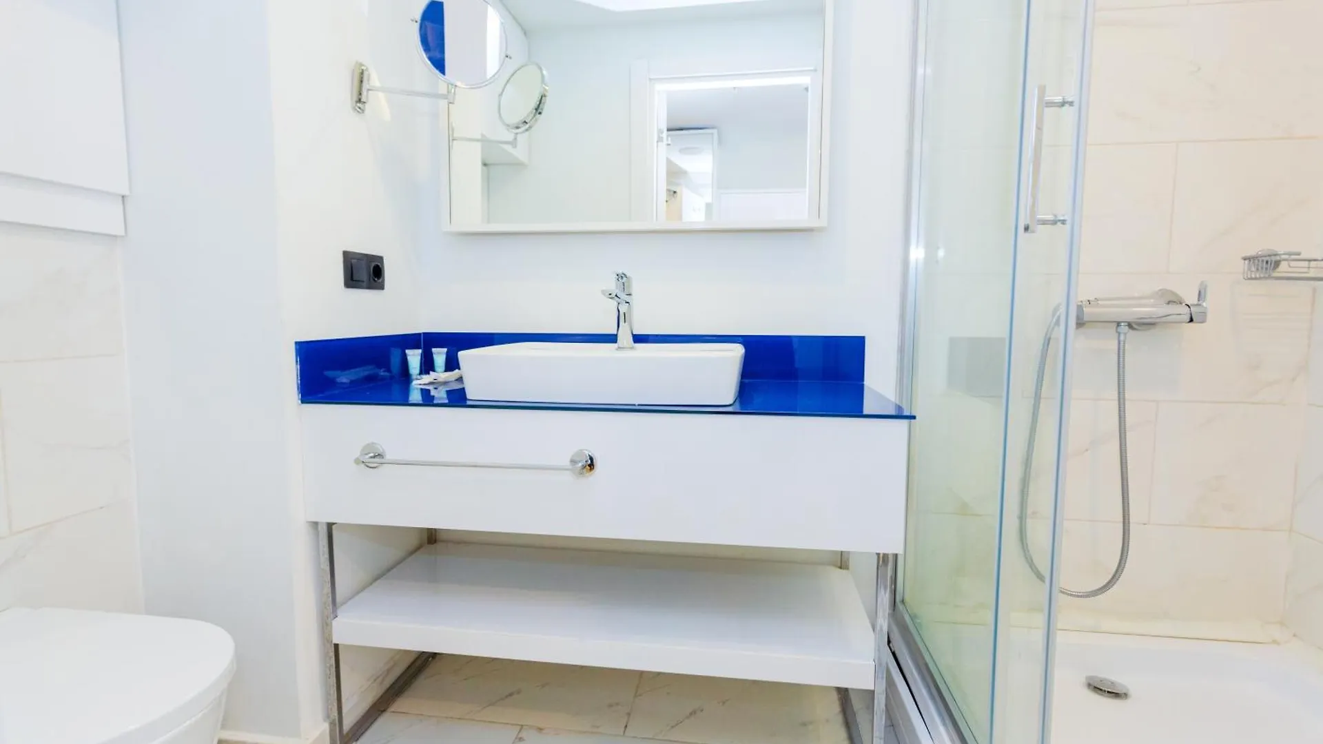 Orbi City Apartments1 Batumi Hotel